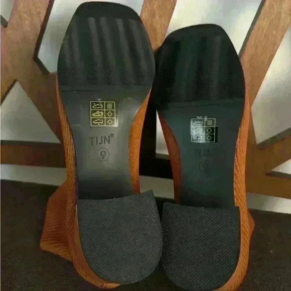 TIJN Libby Sock Boot Women's in Brown New with out box - Picture 11 of 11